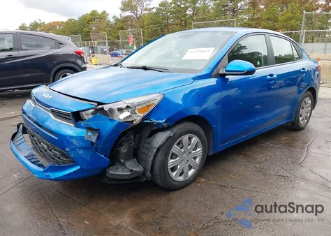 2022 Kia Rio S из США, поврежденный, VIN 3KPA24AD0NE431363